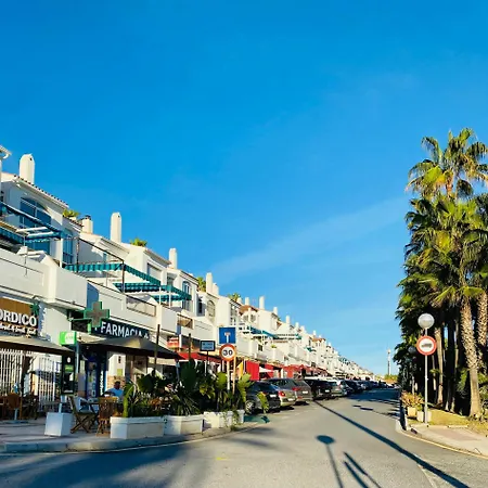 Playa Marina House Beach 아파트 *