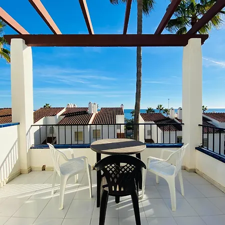Playa Marina House Beach Lägenhet